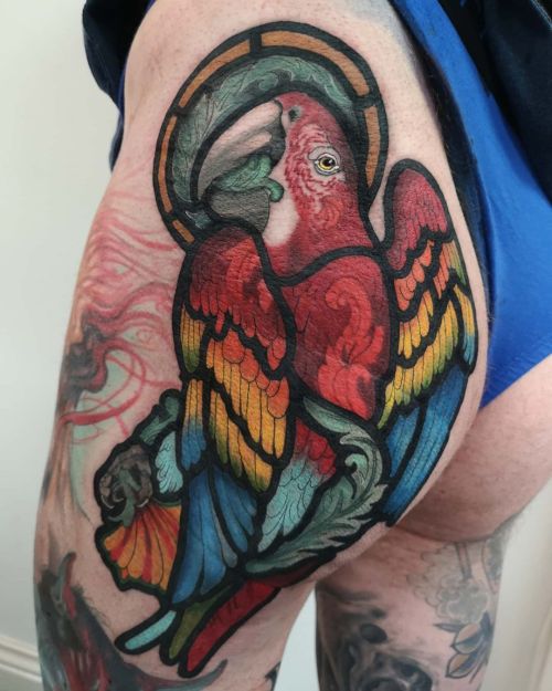 Had the pleasure of doing this parrot for @philthehorse last week. He took 6 straight hours to the b