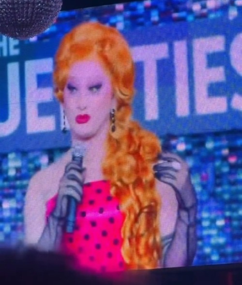 Screenshot Dump Of Jinkx At The Queerties Last Night!!! Shes Absolutely Glowing Im So In Love With Her