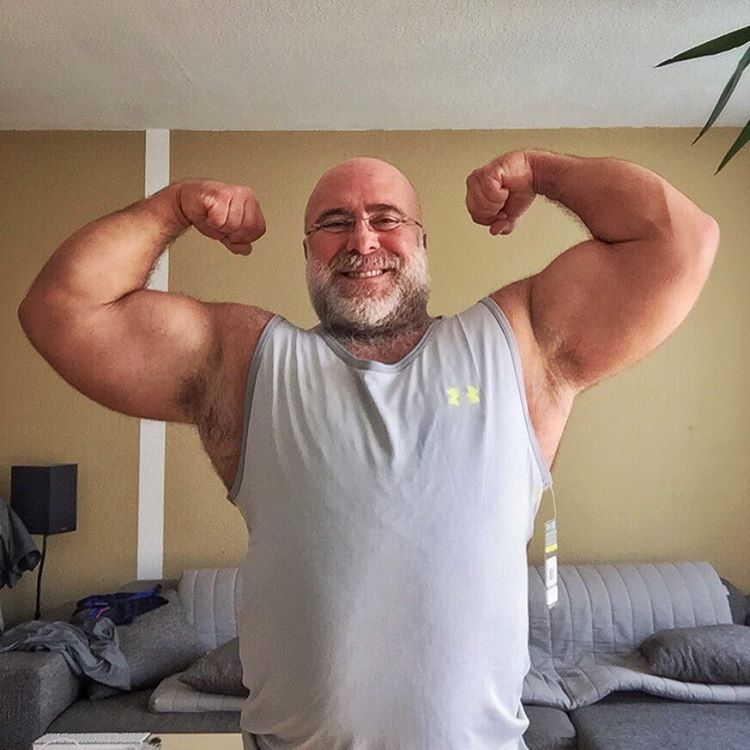 bearchaser:  ooooomph