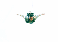 imsirius:Anthony Mackie behind the scenes of Captain America: The Winter Soldier