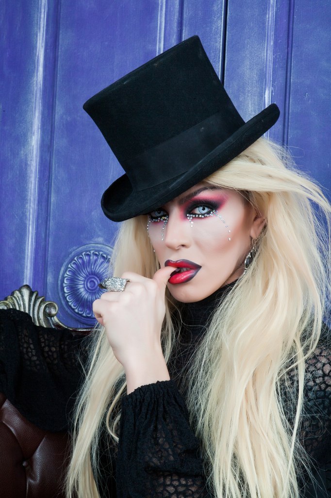evilgeneralkala:  CD Blondie Blond.
