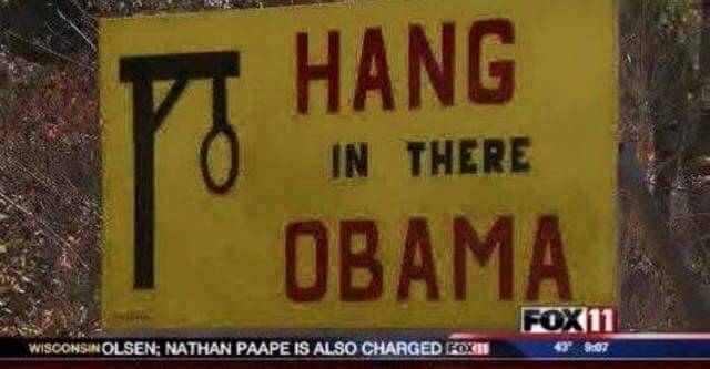 ithelpstodream:  “You’re stupid for protesting, Republicans didn’t protest