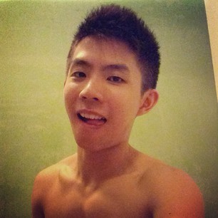 sgprotein:  justshootit:  Seth Wee… he really loves to stick his tongue out!! =P