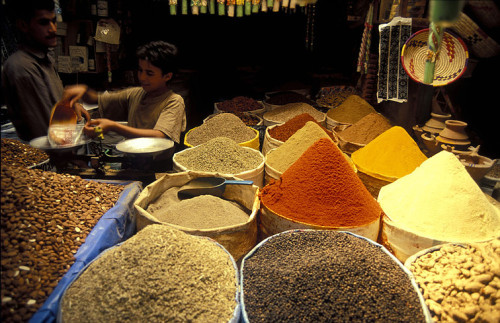 morobook:Morocco.Rabat.the spice souk.1981
