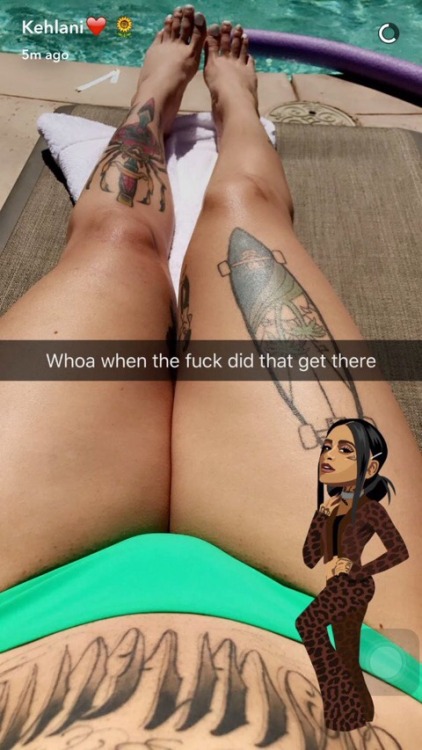 itskyalenotkyle:  woodmeat:  factsmyguy:   sexynakedblackguy: Kehlani could get the ultimate suck on her toes!!! iono know bout all that sir   It look like she can grip a baseball bat with her feet  