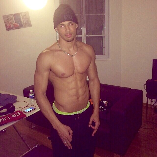 hoodsworld:  Kevin Malcuit      Hoodsworld claims no ownership of photos posted nor