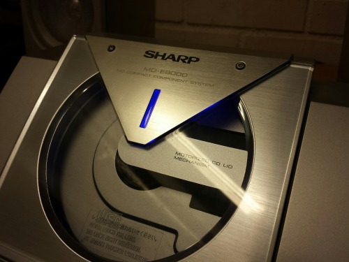 Sharp MD-E9000H Mini Disc Compact Component System, 2001