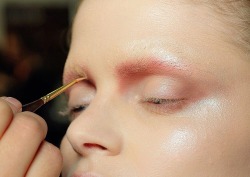 paintdeath:Backstage at R.Rosmer, MAC SS13 São