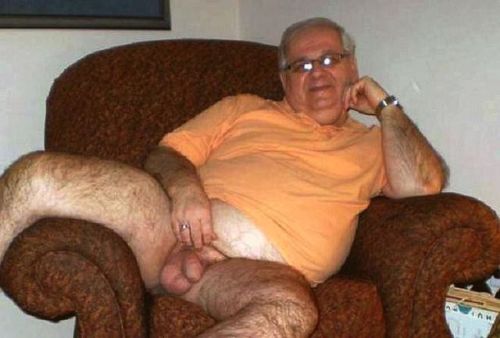 sexydaddypro: letsmassivecollectormiracle:pop3sworld: Hermosos Daddy  Grandad selection  Grandpa’s S