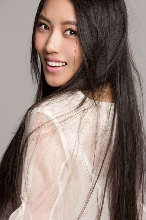 Supermodel - Li Xuan (黎萱)