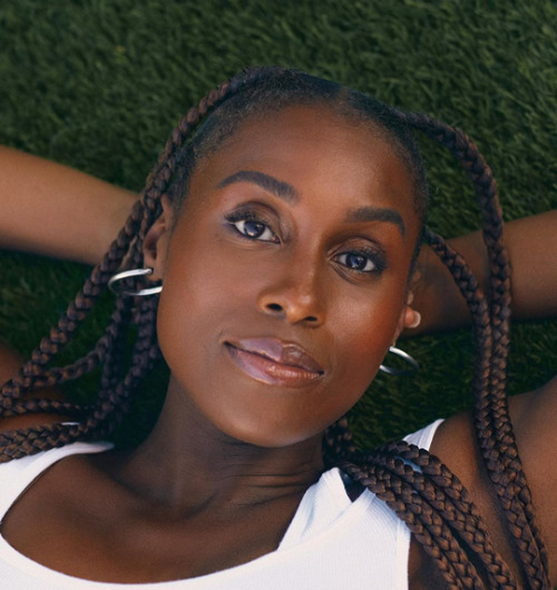 accras: Issa Rae photographed by Micaiah Carter - Bustle, September 2020