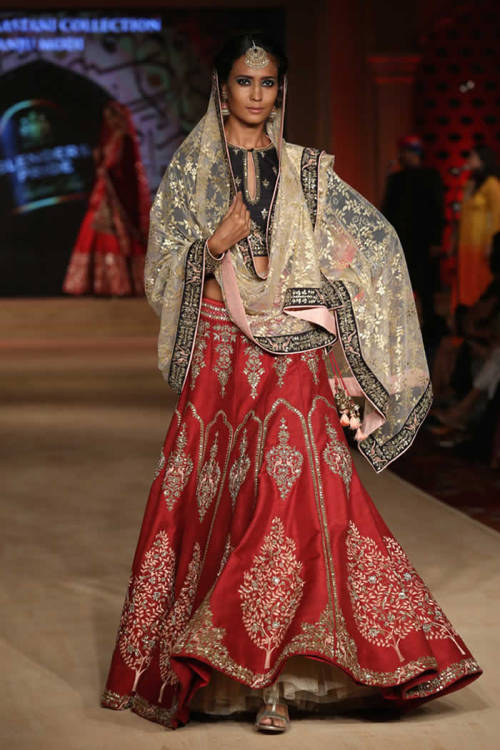 Fire Nation ~ Anju Modi Bajirao Mastani Collection