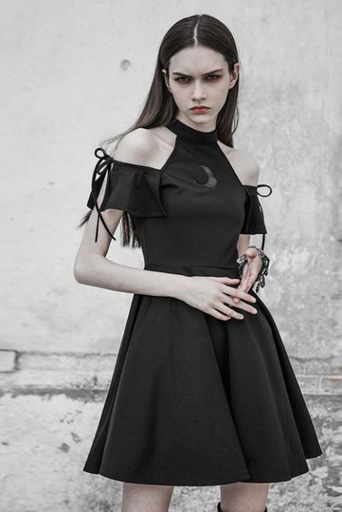 hexlibrisofficial: Moonlight Dress~ You’ve been a child of the night for many moons[x] Check I