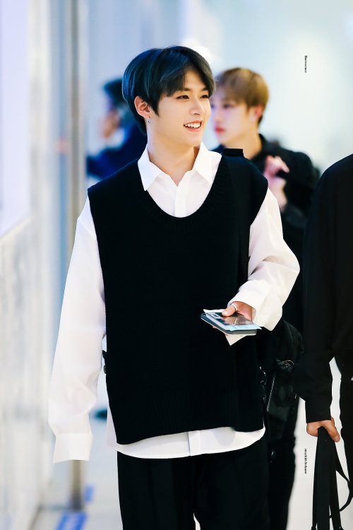 Florescence | Do Not Edit And/or Crop Logo
