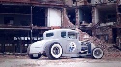 Pin Ups, Rat Rods And Hot Rodz