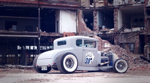 Pin Ups, Rat Rods and Hot Rodz porn pictures