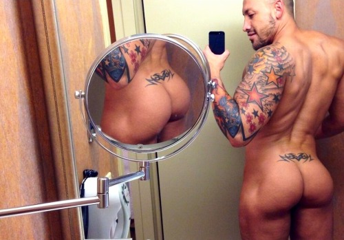 It ain't your beauty, it's your booty!
