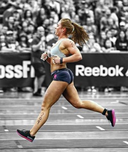 scitechfitness:  onlyfitgirls:  Brooke Wells   Yes.