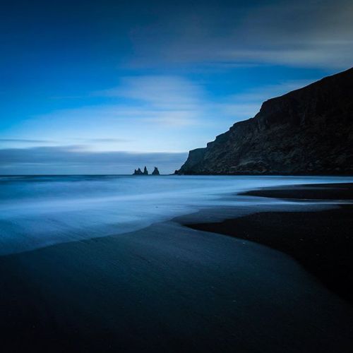 lensblr-network - Reynisdrangar. isle-of-awe-land… .view on...