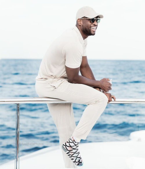 lamarworld1: (PT.1) Dwyane Wade booty & bulge