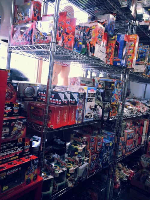 bootylicious-buggy:  bots-only-no-cons:  okamidensetsu:  Hero Gangu (Transformers) - Osaka  More Places   I’m clearly not shopping in the right places, I’ve never seen this amount of awesome in one shop!  Is this heaven