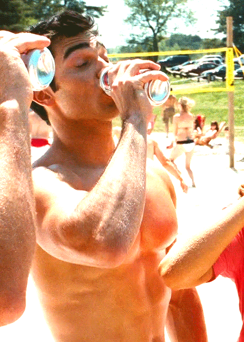dickpickmanity:  The guys from Teen Wolf would like you to thank you for following