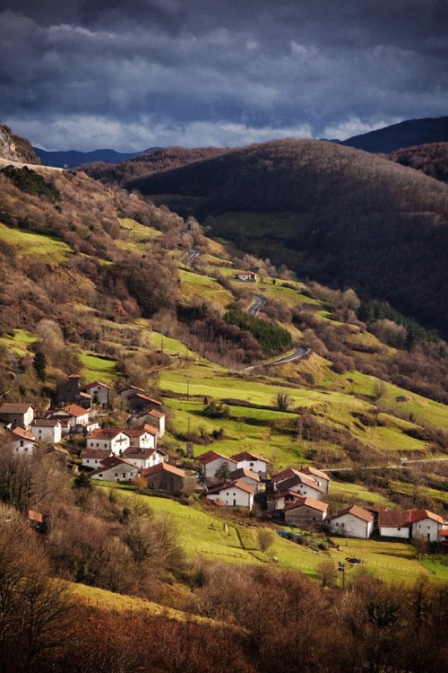 sublim-ature:  Aspirotz, SpainIñaki Larrea