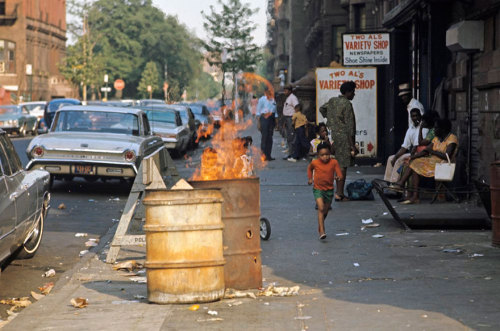 thedaymarecollection:Life in 1970s Harlem - Photographs by Jack Garofalo
