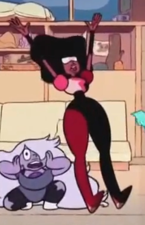 relatablepicturesofgarnet:  relatablepicturesofamethyst