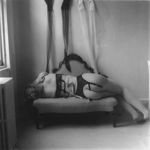 janusbifrons:  Francesca Woodman, Untitled, New-York, 1979 