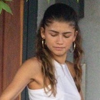 zendaya icons | like or reblog