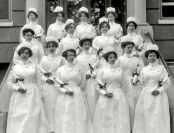  Georgetown University Hospital, new graduating nurses. Washington D.C., 1914. 