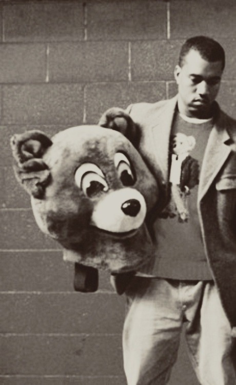 YEEZY SEASON