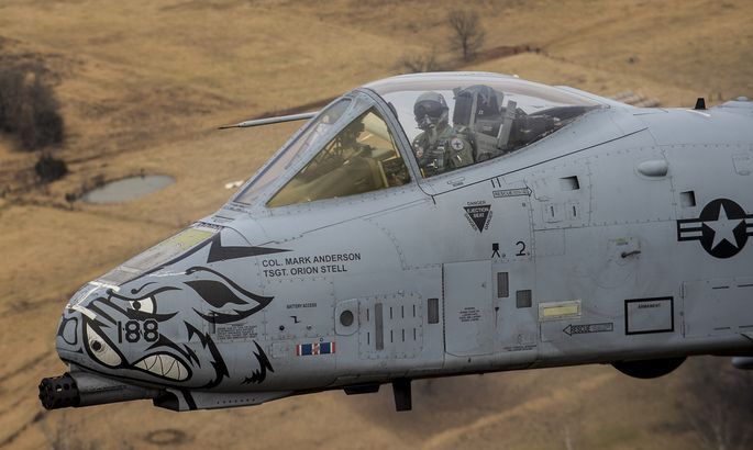 gunrunnerhell:  A-10 On Dec. 30, 2013, Arkansas Air National Guard’s 188th Fighter
