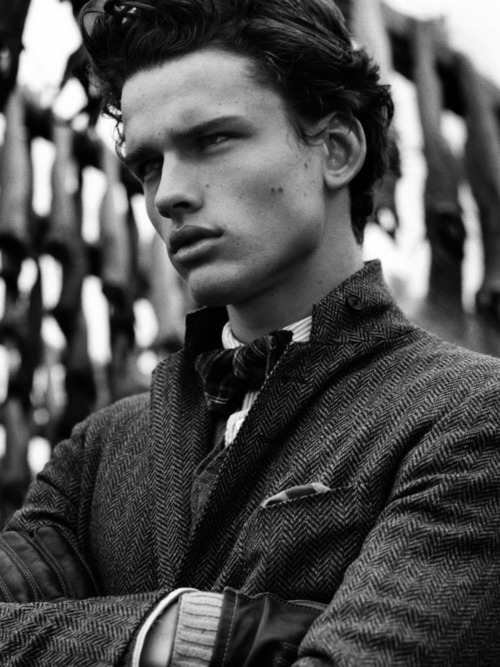 Simon Nessman porn pictures