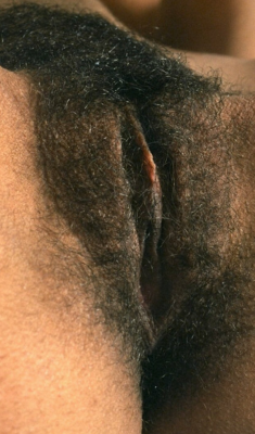 Mmmmm&hellip;.Pussy Close-Up! Yum YUM!!! http://rtupnu.tumblr.com