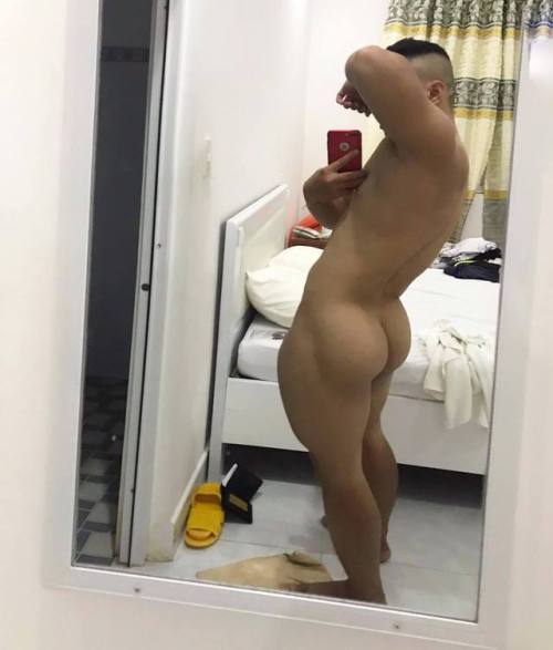 Male Appreciasian