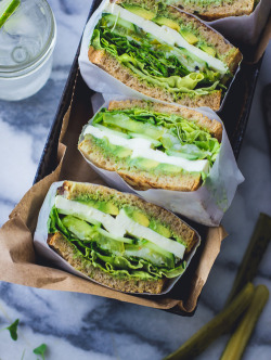 readbetweenthegrinds:  Sandwich  delish