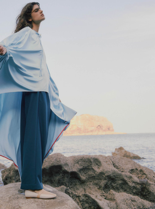 At the Turning of the Tides (Part I) Antonina Petkovic by Agata Popieszynska Harper&rsquo;s Bazaar U