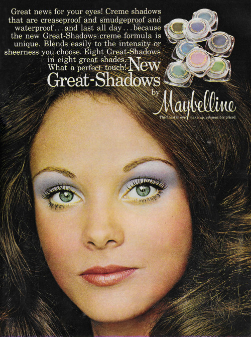 justseventeen:  December 1973. ‘Eight great shadows in eight great shades. What a perfect touch!’