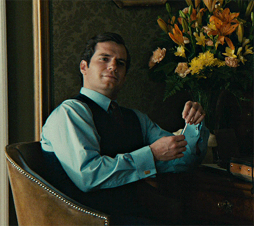 cavill-henry:Henry Cavill as Napoleon SoloThe Man From U.N.C.L.E. (2015) dir. Guy