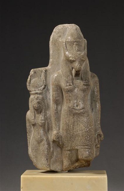 Statue of the god Seth with his consort goddess Nephthys. Reign of Ramesses II. New Kingdom, 19th Dy