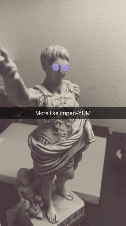 nunc-iam-illa-non-vult:I got a little carried away with my Prima Ports Augustus statuetteHahahae, I 