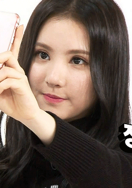 sadgf:  @sowon 