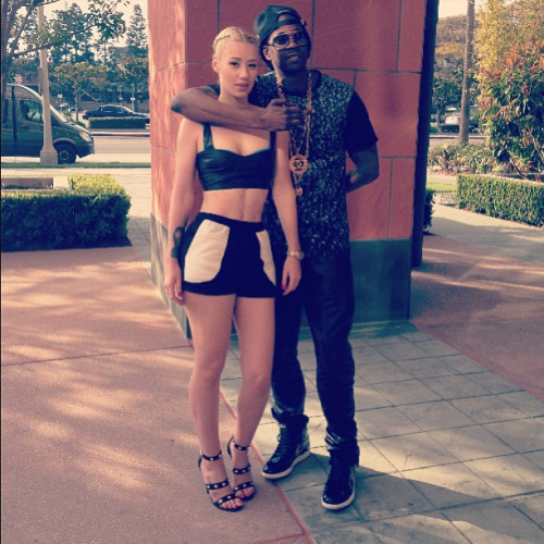 mysteriesofadultery: when a black guy picks your wife up you always try to get a pic of that first m