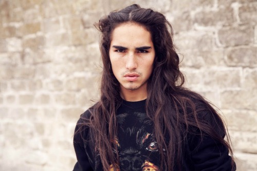 Willy Cartier is infatuating, I just wanna stare at Willy Cartier for a few hours.