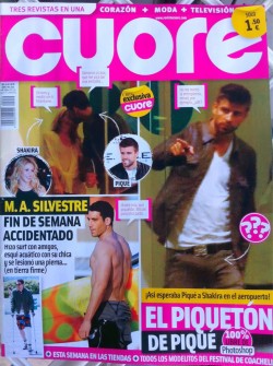 Guys-With-Bulges:  Gerard Piqué Couldn’t Tame His Excited Snake When It Saw Shakira.