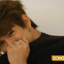 4ever-september:  3/∞ gifs of Kyungil making me want to jump off a cliff 