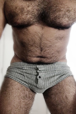 Follow my two hairy men blogs:http://sambrcln.tumblr.comhttp://hairysex.tumblr.com