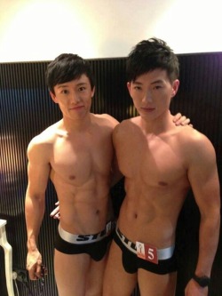 racock:  evianguy:  Hawt Asian Studs!  For more hot pics and videos follow: racock.tumblr.com